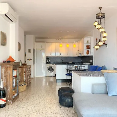 Fuer 4 Personen Ca 80 Qm In Nerja, Andalusien Costa Del Sol Lejlighed Nerja