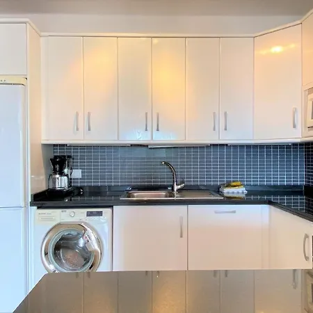 Fuer 4 Personen Ca 80 Qm In Nerja, Andalusien Costa Del Sol نيرخا